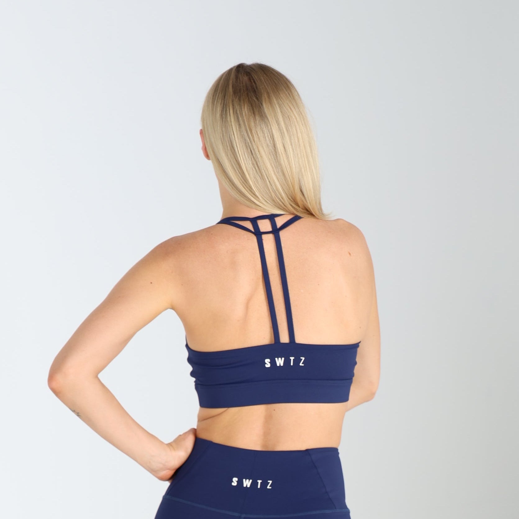 Sculpted 2.0 Hyrox Bra - Midnight
