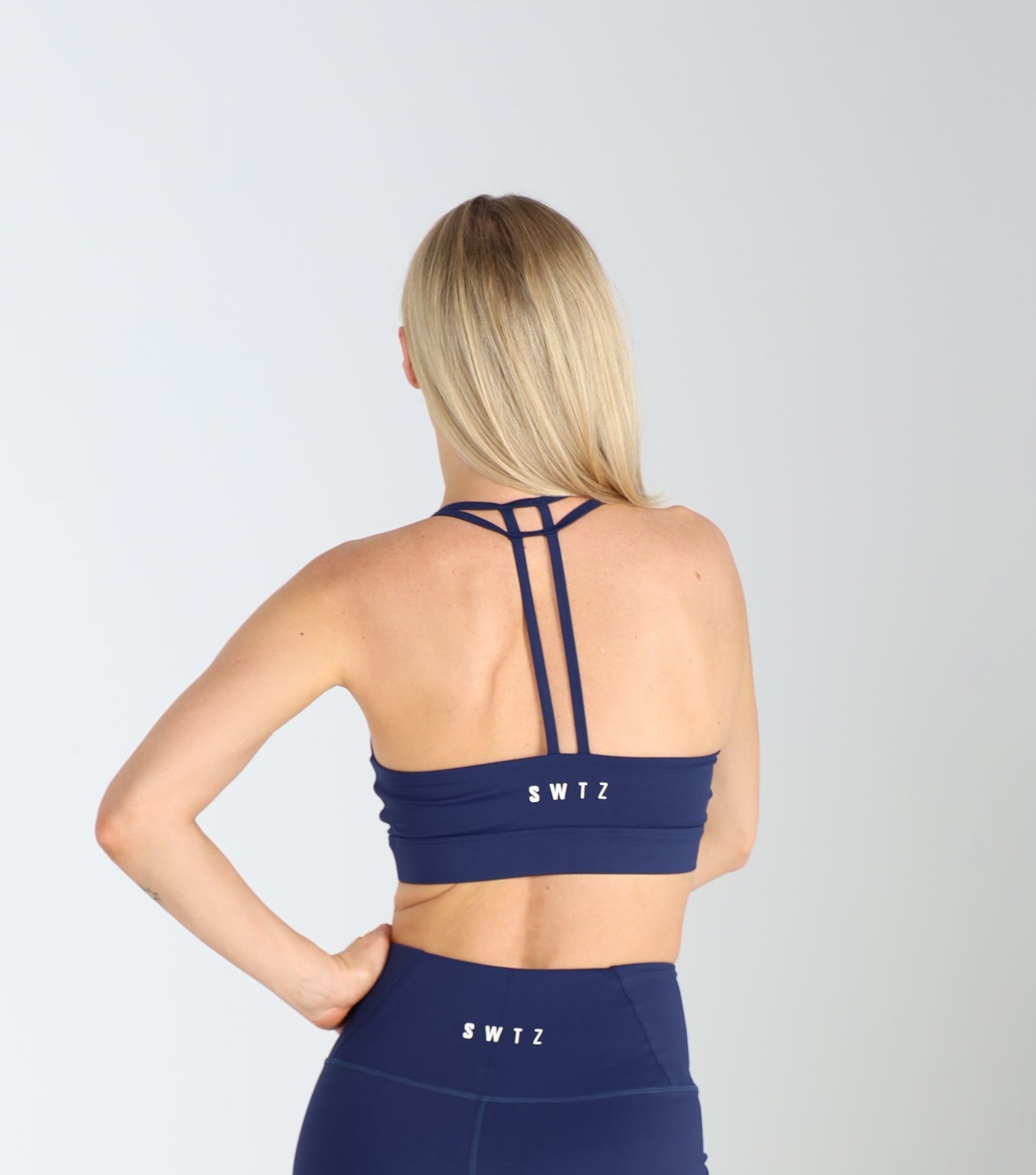 Sculpted 2.0 Hyrox Bra - Midnight