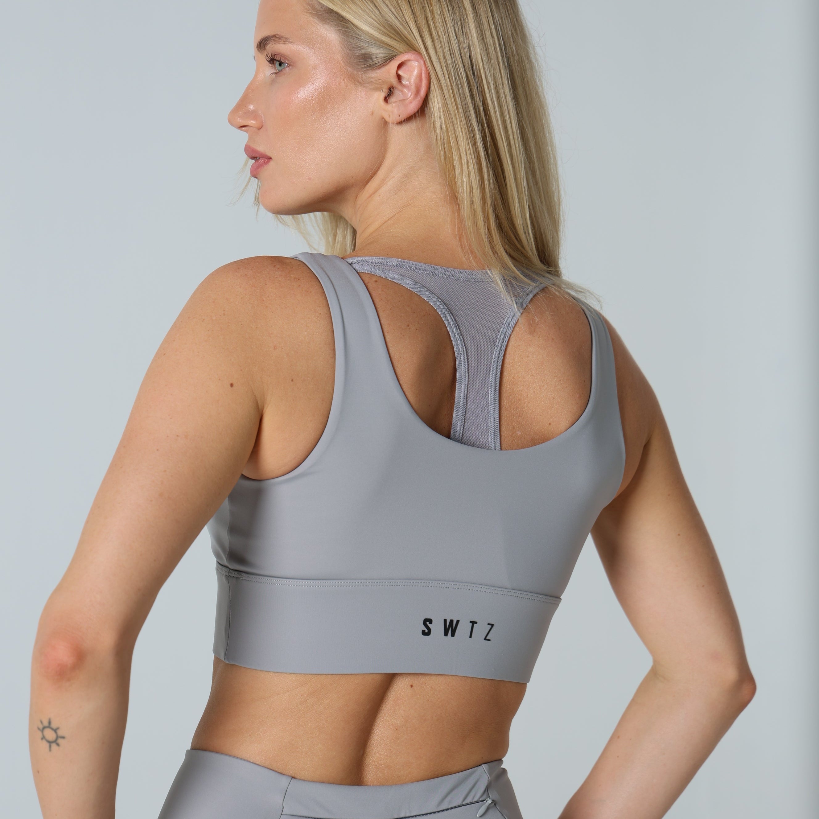 Sculpted 2.0 Long Line Bra - Lunar Grey